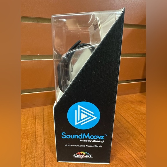 Motion-Activated Musical Bandz - Black - Picture 3 of 8